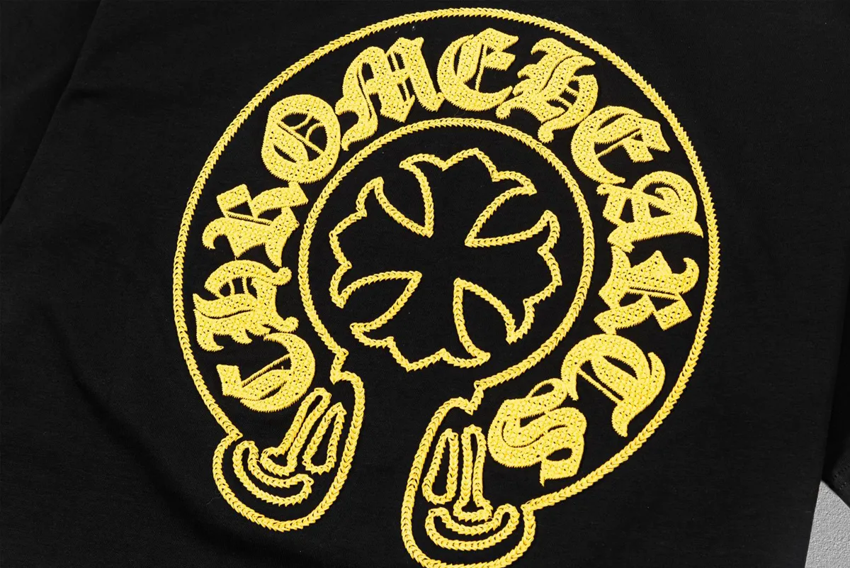 🅿️200 [CH Crow Heart] 2025FW short-sleeved T-shirt, hollow embroidery with arch bridge embroidery, high-end 26s double yarn 300g fabric, heavy fabric, custom stretcher rib, same vat and dye, complete three standards, same style for men and women, color: black, white, size: S M L XL 2XL
